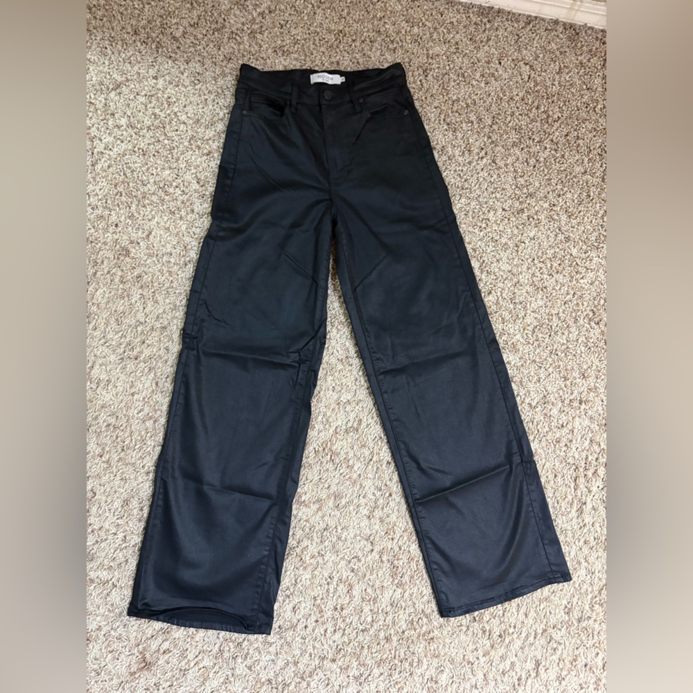 Women’s Shine Black Pants